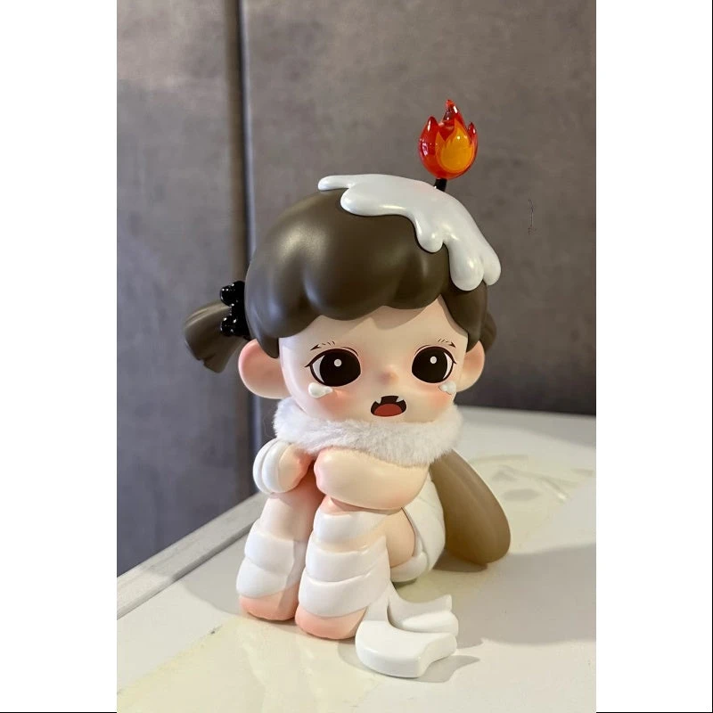 Baby Zoraa Moth 2023 Limited Edition 2 Baby Zoraa Moth 2023 Limited Edition - Image 2