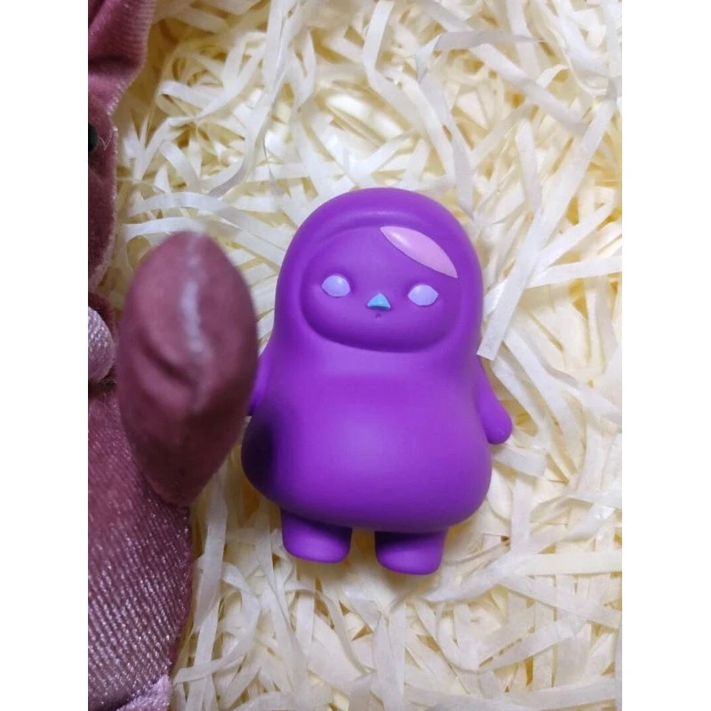 PUCKY Beanie Purple Round Beans Figure Limited Edition 1 PUCKY Beanie Purple Round Beans Figure Limited Edition