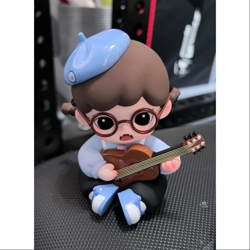 Baby Zoraa Tiny Guitarist Figurine 2024 Limited Edition 4 Baby Zoraa Tiny Guitarist Figurine 2024 Limited Edition - Image 4
