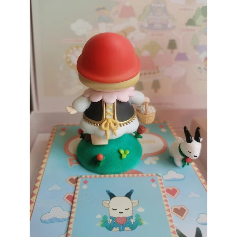 PUCKY The Girl From Alps Figure Limited Edition 5 PUCKY The Girl From Alps Figure Limited Edition - Image 5