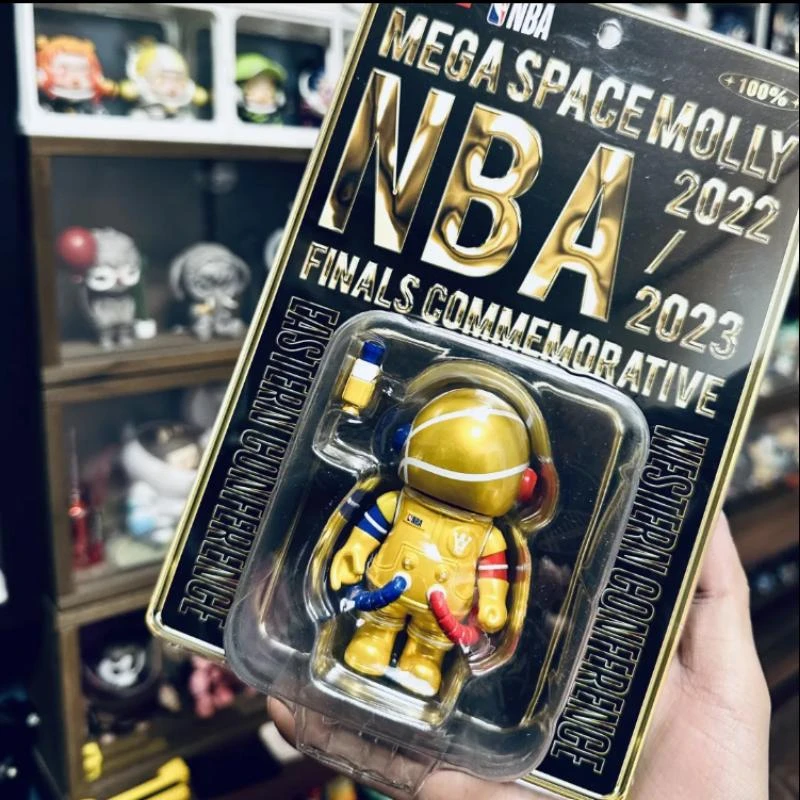MEGA SPACE MOLLY 100% NBA Finals Commemorative 2023 LIMITED 1 MEGA SPACE MOLLY 100% NBA Finals Commemorative 2023 LIMITED