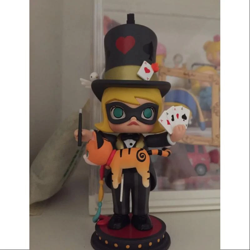 MOLLY The Great Magician X KENNYSWORK Limited Edition 2 MOLLY The Great Magician X KENNYSWORK Limited Edition - Image 2