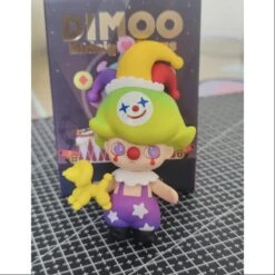 DIMOO Midnight Circus Series Secret Clown With Balloon(1/144)